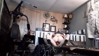 Her Bf Left for Work Ex came over to Plowed and took a Gigantic Facial
