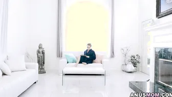 Brad Sterling offers his dick to Sidra Sage instead of ass plug