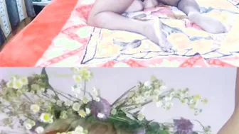Split Screen Close up at Submissive Bimbo