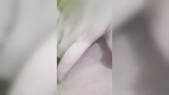 Me Chupo Las Tetas y Juego Con Mi Vibrador En Mi Cunt y Clit