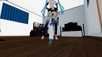 Trample porn video – Giantess Miku wants to Play with you [sizebox]