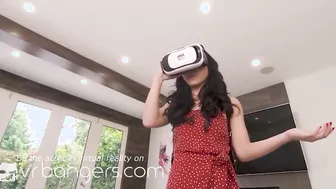 VR BANGERS Determined oriental GF fucks like a expert pornstar