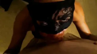 Beurette parfaite pour la pipe profonde