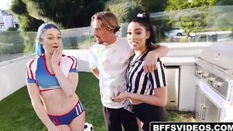 Yummy 18 YO chicks Mackenzie MossJewelz Blu and Vanessa Sky has just finished