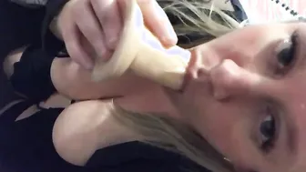Big boobies mom masturbates