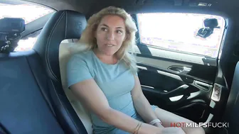 Real Sex on Camera for mom Abbey James into her first Porno gets Creampied