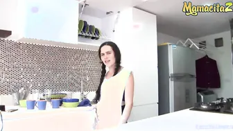 MAMACITAZ - (Luna Ruiz and Franco Segura) COLOMBIAN MAID GOES FOR A