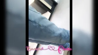 Je Suce La Bite De Lagent Immobilier Pendant Une Visite