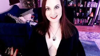 AmberLily versus little John