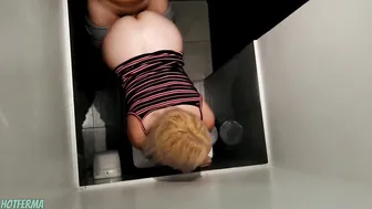 Sex into the restroom of the restaurant