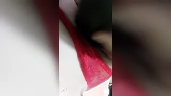 My Step Daughter keeps her Twat while im not at Home