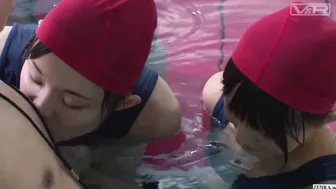 Japanese Schoolgirls Offer Swim Trainer Underwater Oral Sex