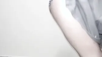 Mujer De Nalgas Firmes Hace Strip - Adorable chick