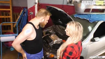 HAUSFRAU FICKEN - Mika Olsson Takes Dick From Vehicle Repairman
