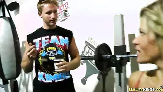 Milf Hunter porn video – Crystal pounded by dude at gym