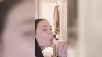 2 Vibrators 1 cougar