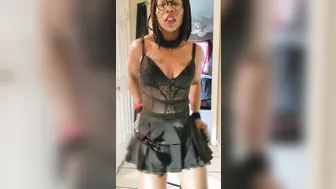 Come View me Bounce my Chubby Butt and Peeing at the same Time Full Tape inside Site