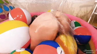 Scarlett Js Summer Time Playset Includes Blonde into Bikini and Extra Lube Rinse after Fucking.