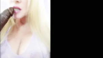 Cellphone Film Of Bombshell cougar Nikki Into Light Lavender Panties Sex Toy Fucking