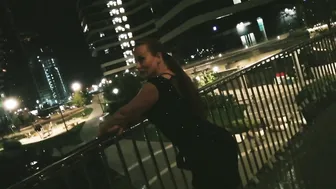 Meeting a Ebony Dude on the Street and Gave him Cum inside my Mouth