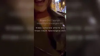 AngelaDoll - Je Propose à Mon Banquier De Lui Vider Les Couilles Pour Avaler Son Sperme