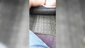HER TIGHT FAT SNATCH PULSATING AFTER FINGER BANG ORGASM