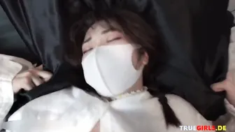Sweet Oriental sluts Plowed when she was having fun Nintendo