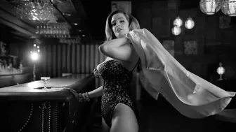 Classic big boobed babe striptease
