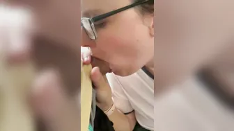 Dark Hair milf offer me Gorgeous Sloppy Toppy