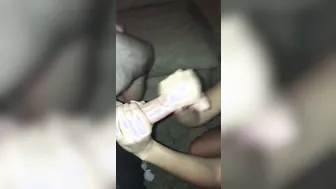 Neighbors blows penis until she getting a facial