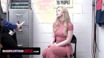 Petite milf Sunny Lane Lets the Security Guard Fill her Older Snatch with Hottie Jizz