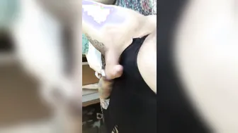 Fat BBW Soak Cunt Play