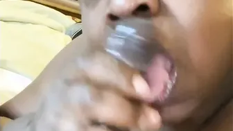 Memphis Skank Eats Penis