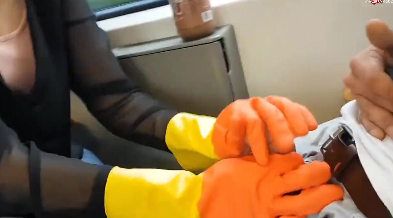 Gloved Ladies Giving Handjobs - Rubber gloves hand job 4kPorn.XXX
