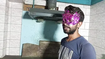 After Work porn video – Chimni Repair Waale Ne Kitchen Me Chudayi Kiya