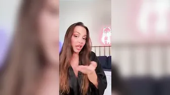 Abigail Mac Tiktok Live