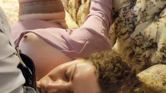 Bombshell Thick PAWG Loves to Play with Penis