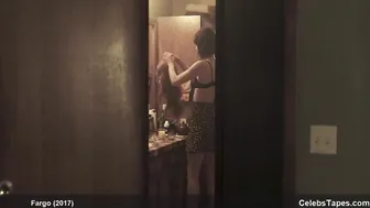 Mary Elizabeth Winstead exposed inside lingerie