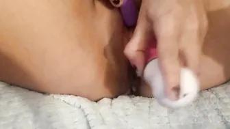 G Spot Vibrator and Bullet make me Squirt