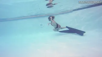 Blondie Sophia Murenka - Poolside Solo Vibrator Orgasm
