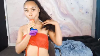 African butterfly Kahlani brings herself to climax doggy style