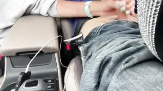 Jerking Daddy’s Penis inside the Vehicle