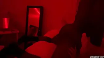 RED LIGHT 