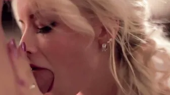 Elegance and Romance Performed through Oral Sex Moment
