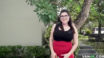 Laila Lust showed her big jugs to Tyler Steel