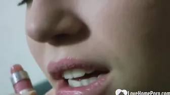 Lusty beauties decided to do some dyke experimentation