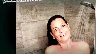 Bombshell milf - Shower Time