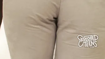 Plumper Teen's Big Ass & Boobs Sucking Huge Dick in POV Blowjob