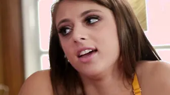 Butt College sluts Tricking Her Friend Inside Lesbo Sex