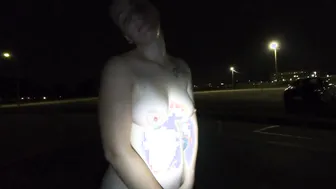 cunt with mouth Covered into Pissing gotten up and Shakes Butt and Breasts